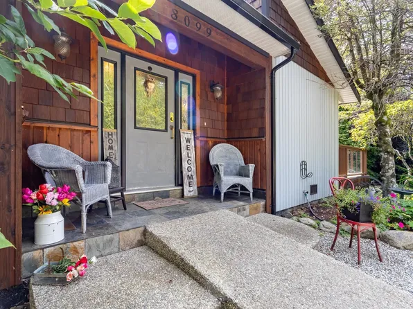 8099 Northwood Rd, Sunshine Coast, BC V7Z 1A8