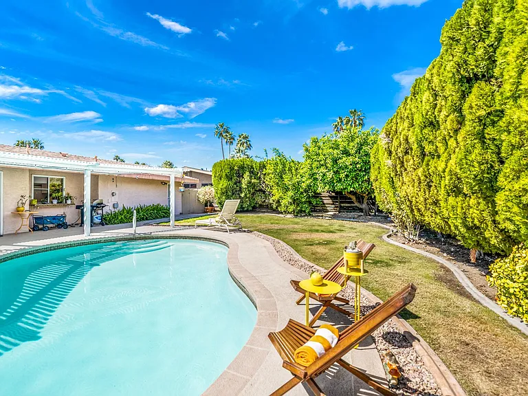 74960 Borrego Dr — Photo 17