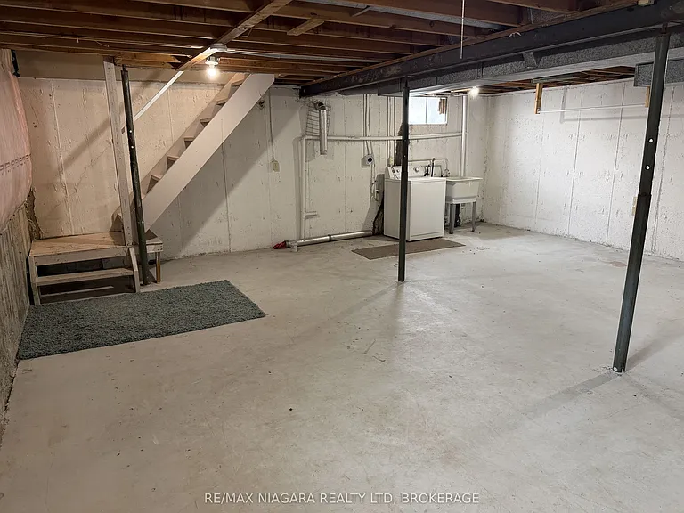 21 Woodlawn Rd #1 — Photo 10