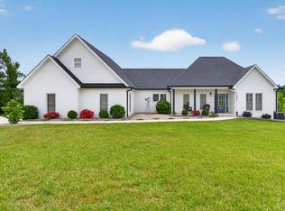 4068 Charlton Sq, Cookeville, TN 38501
