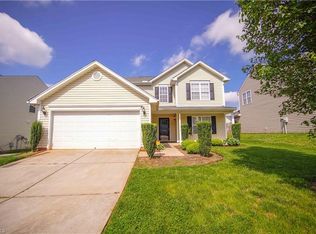 5052 Liberty Hall Cir, Winston Salem, NC 27106