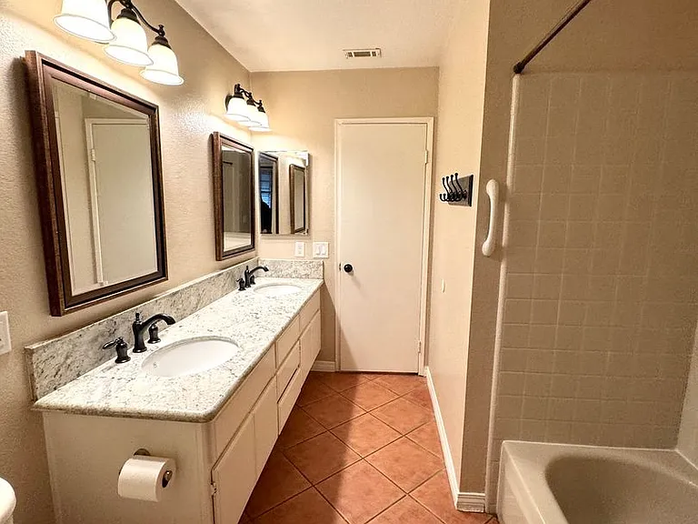 1713 Shenandoah Dr — Photo 17