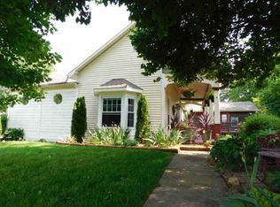 312 W Main St, Newburgh, IN 47630