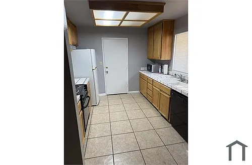 3132 Honey Bee Ct Photo 1