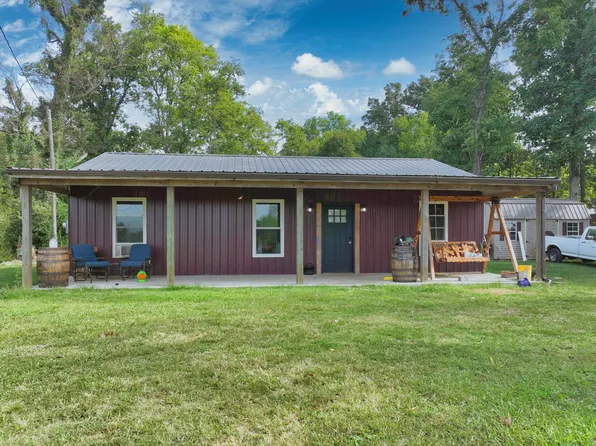 6646 Fisher Rd, Springfield, TN 37172