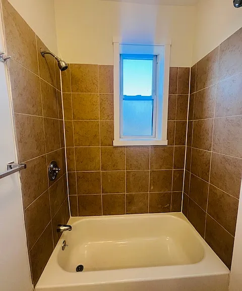 38 Hemenway St #33 — Photo 4