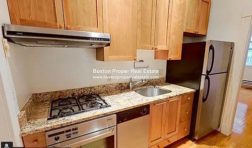 88 W Cedar St Photo 1
