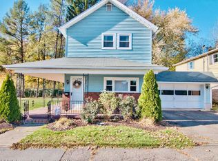 413 Main St, Mayfield, PA 18433