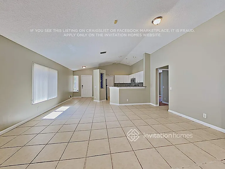 1380 Presidio Dr — Photo 5