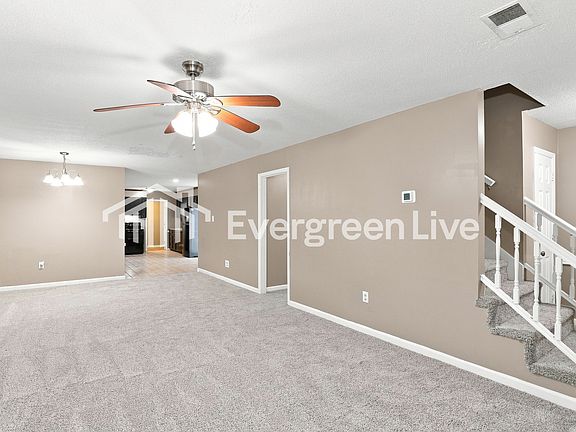 4th image of 4016 Whispering Pines Rd S