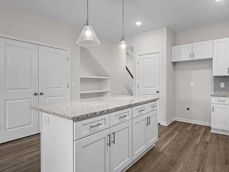 1574 Dusk Cv NE — Photo 8