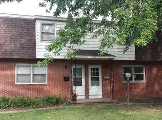 2504 S Vine St, Urbana, IL
