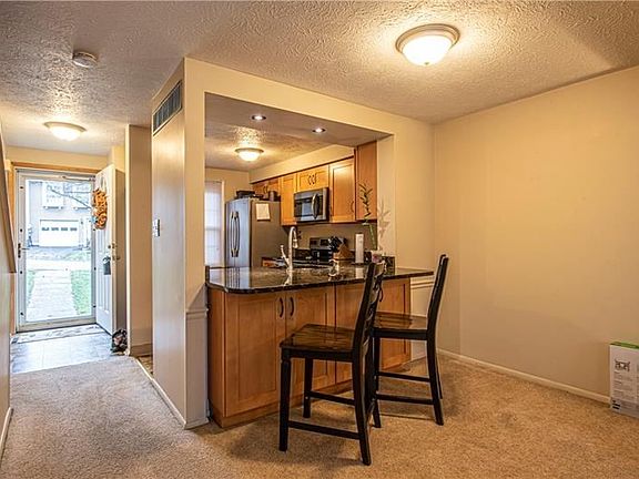 4th image of 107 Shadowlawn Dr
