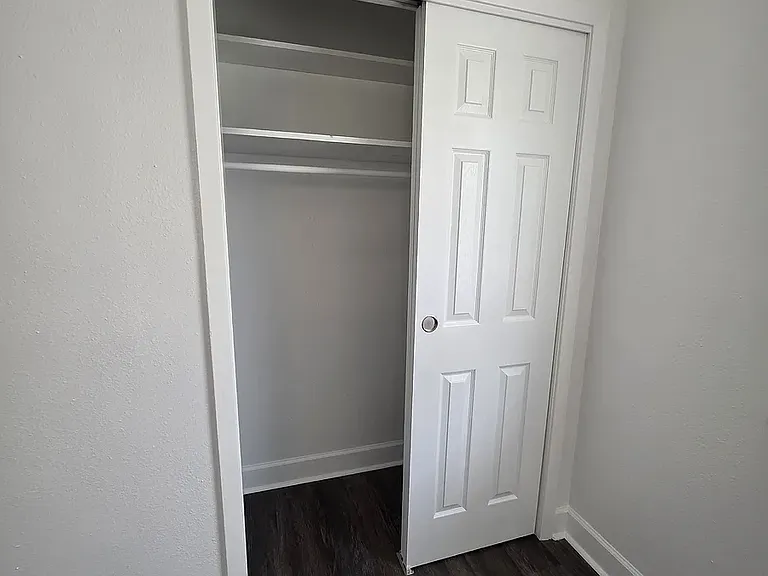 517 Gassen St #1 — Photo 10