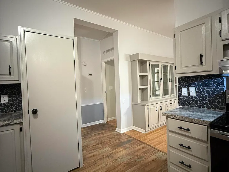 11330 Audubon Rd — Photo 19