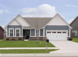 5315 Parkhurst Xing, McCordsville, IN 46055