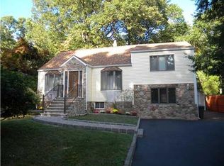 34 Richard Rd, Monmouth Junction, NJ 08852