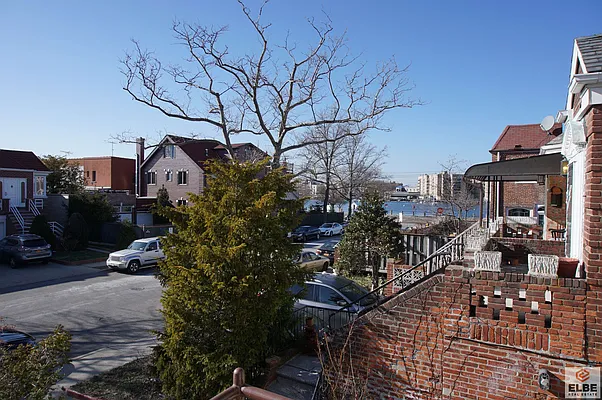 Rented by Elbe Real Estate Inc | media 2