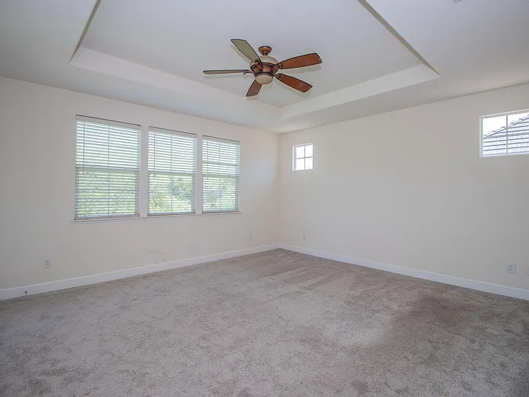 6239 Newhaven Ln — Photo 33