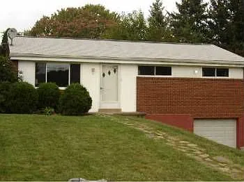 3401 E Stag Dr photo 1