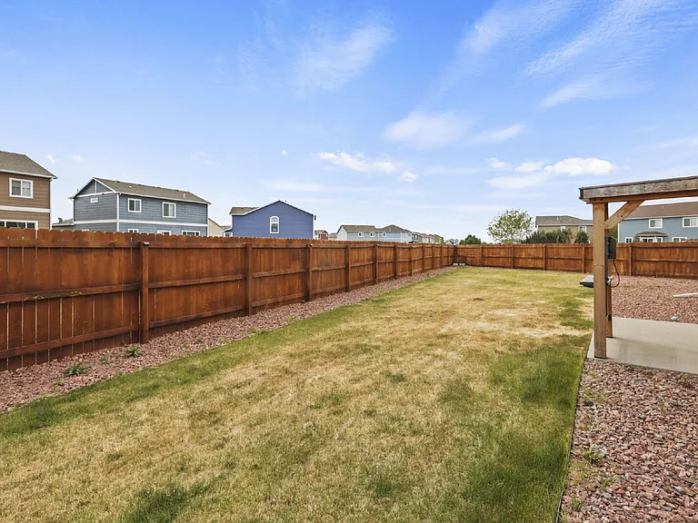 3734 Saguaro Cir — Photo 36