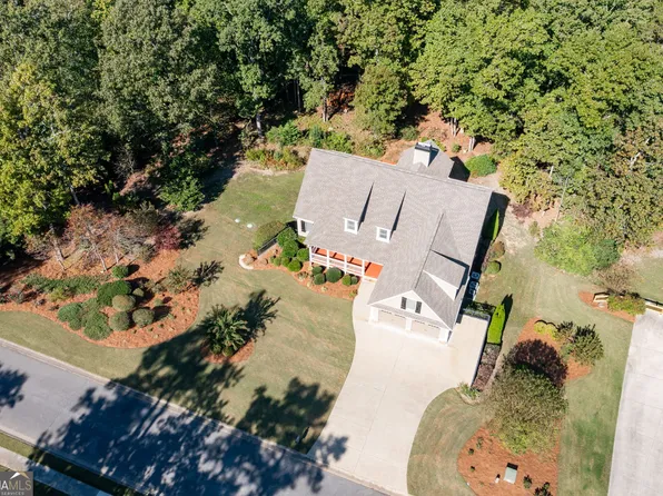 205 Amberleigh Cir, White, GA 30184