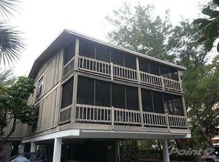 19812 Gulf Blvd APT 7, Indian Shores, FL 33785