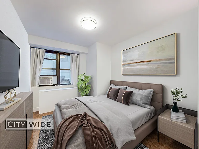 145 E 16th St #4G — Photo 3
