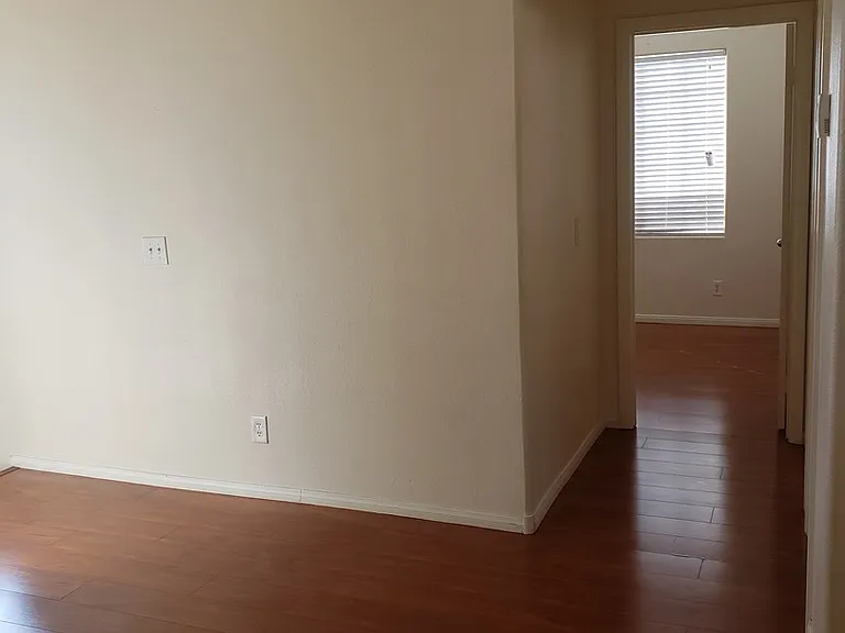 8904 Nautilus Vista Ct — Photo 29