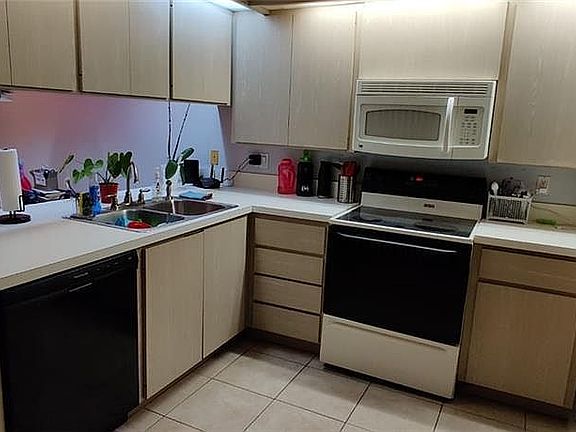 2nd image of 3523 SW Sunset Trace Cir