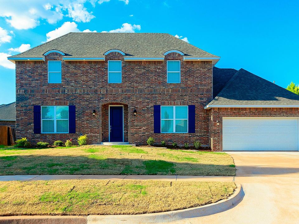 1st image of 1005 Summer Hill Dr