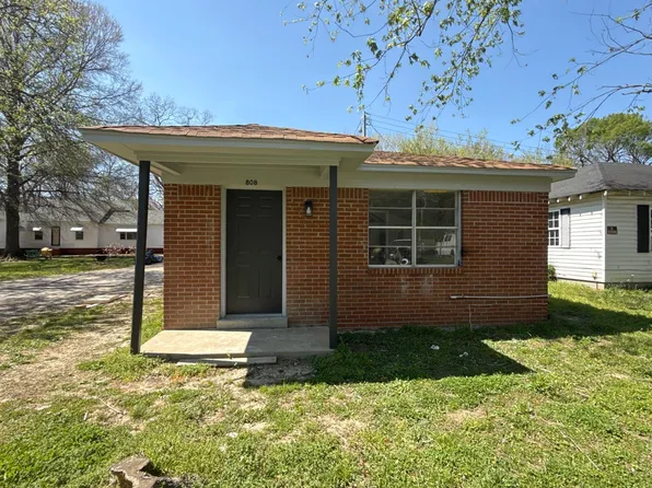 808 Cobb Cir, Brownsville, TN 38012