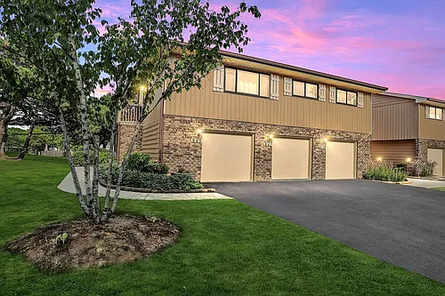 841 Dighton Ln Photo 1