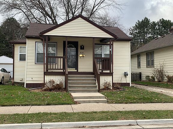 2nd image of 918 Batavia Ave