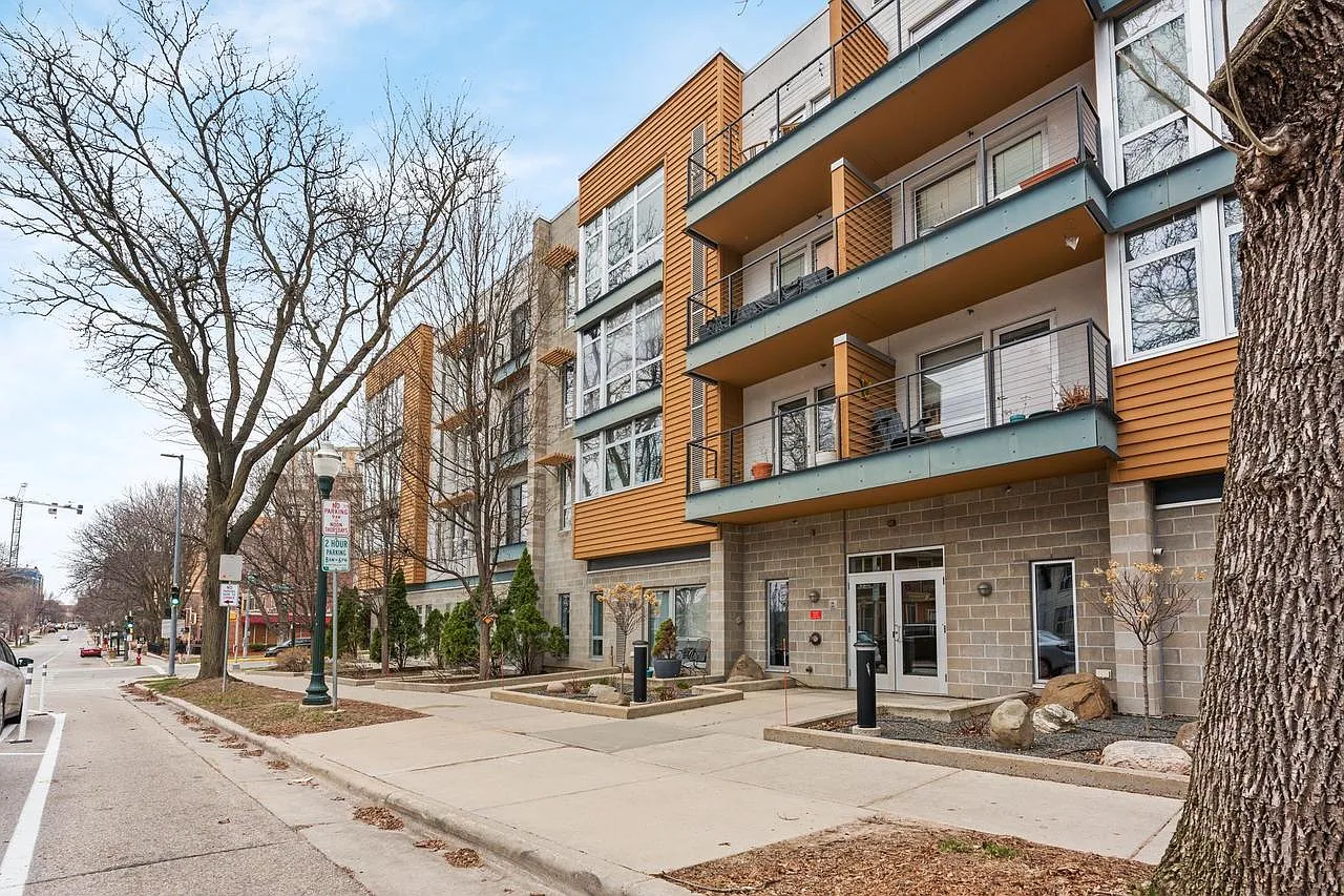15 South Broom Street #404 photo 1