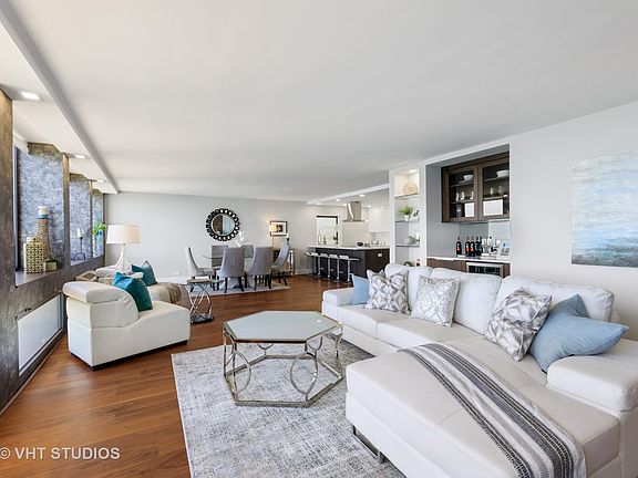 5th image of 1110 N Lake Shore Dr APT 36S