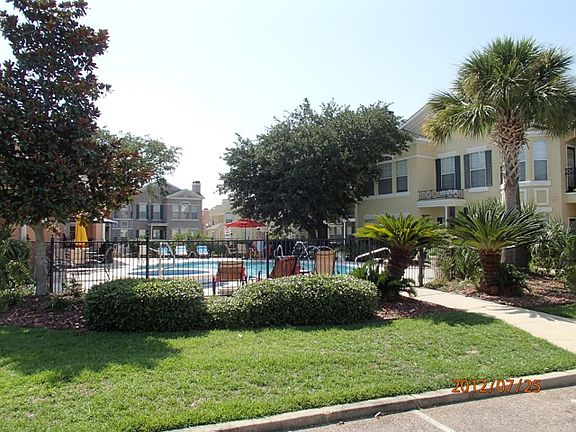 2nd image of 2252 Beach Dr