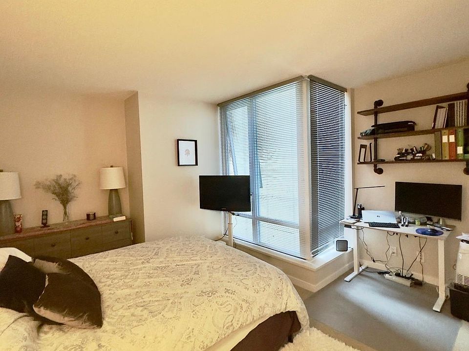 1st image of 233 Robson St