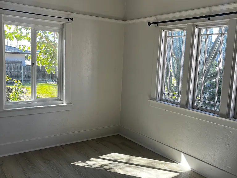 172 N Azusa Ave #A — Photo 8
