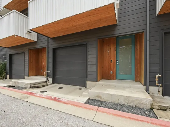 814 N Bluff Dr #93, Austin, TX 78745