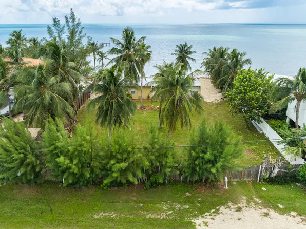 75621 Overseas Hwy, Islamorada, FL 33036