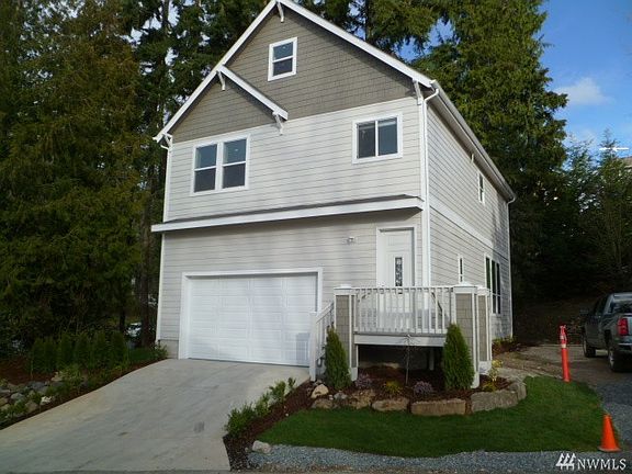 2nd image of 16425 44th Ave W