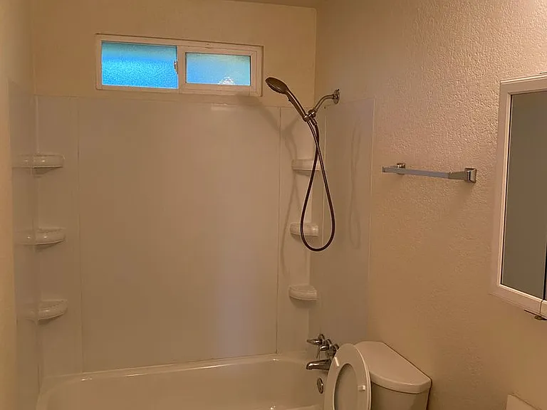 11167 N Government Way — Photo 3