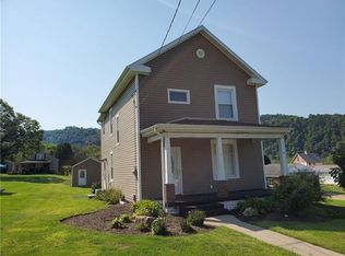 903 1st Ave, East Brady, PA 16028