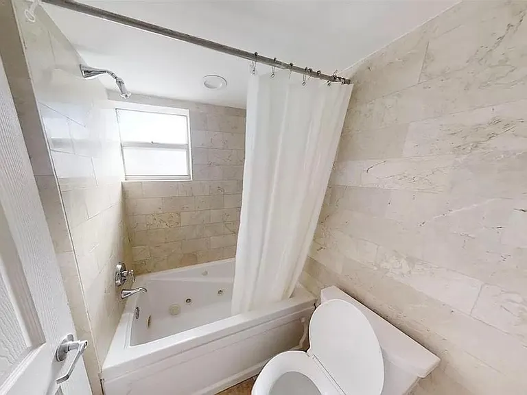 860 Euclid Ave #208 — Photo 19