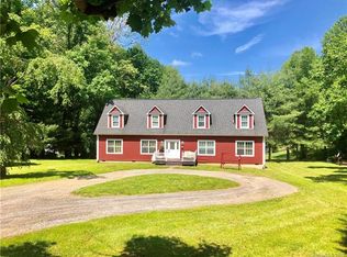 289 Wilson Cove Rd, Swannanoa, NC 28778