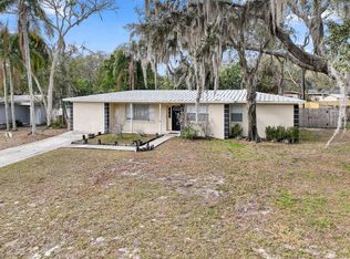605 E River Dr, Temple Terrace, FL 33617
