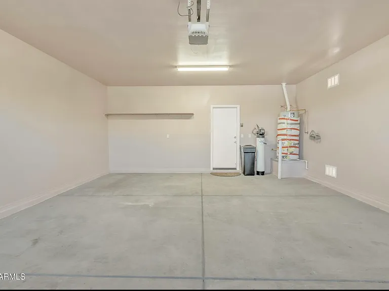 7580 W Darrel Rd — Photo 16