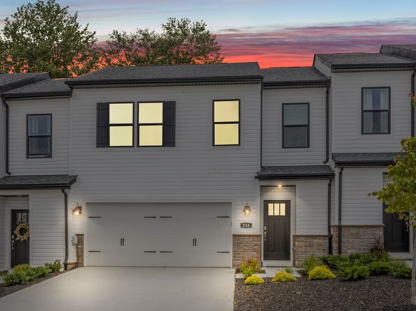216 Hanover Ln