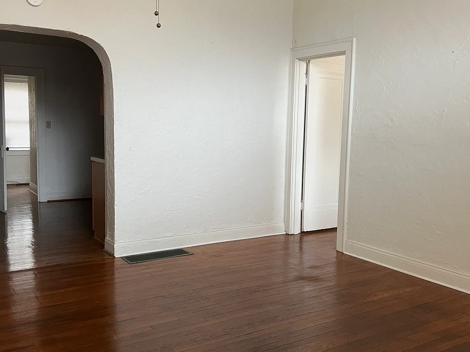 1 bed, $775 — Photo 4